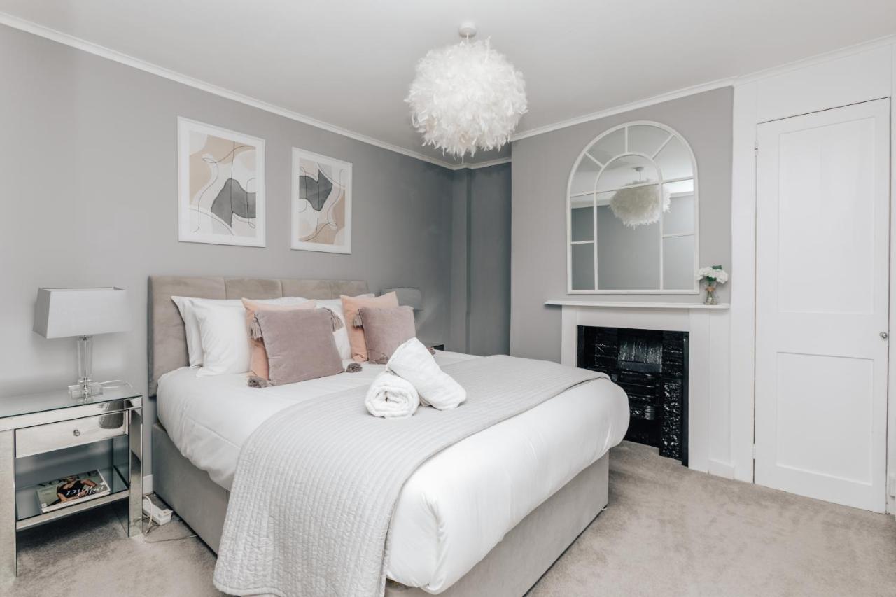 The Mulberry Villa Henley-on-Thames Exteriör bild