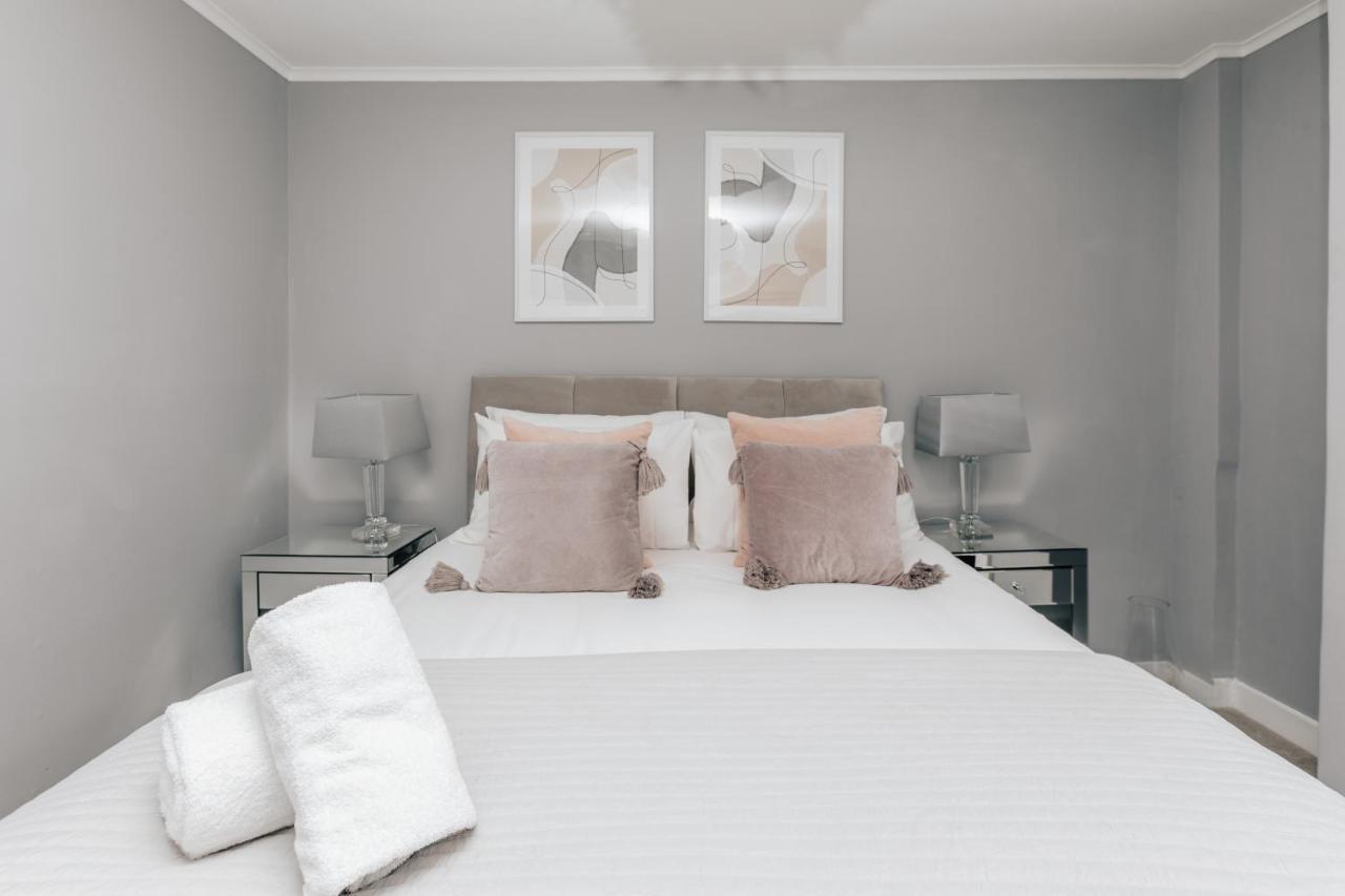 The Mulberry Villa Henley-on-Thames Exteriör bild