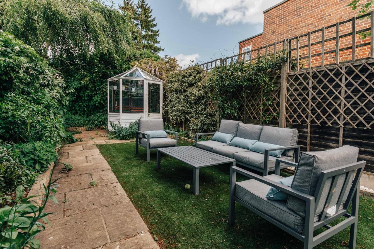 The Mulberry Villa Henley-on-Thames Exteriör bild